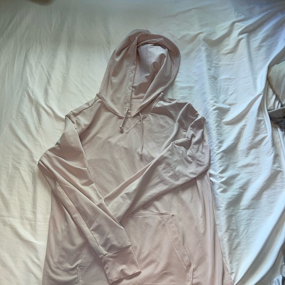 Nike Yoga Dri- Fit Yoga Lightweight Top with Hood. Never Worn! Size XL - Picture 3 of 12